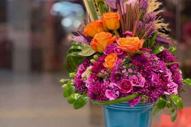 ارسال گل و گياه با پيك در تهران