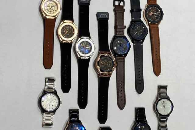 پخش عمده انواع ساعت مچي مردانه و ست ساعت مچي زوج