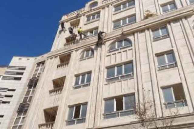 پيچ و رولپلاك نماي ساختمان بدون داربست در تهران