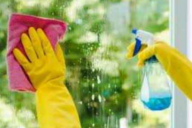 نظافت منازل و خدمات راه پله و مشاعات