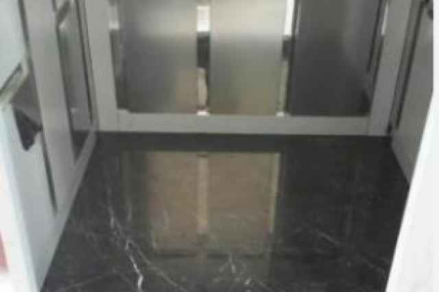 تامين و تعويض سنگ آسانسور و كفپوش آسانسور