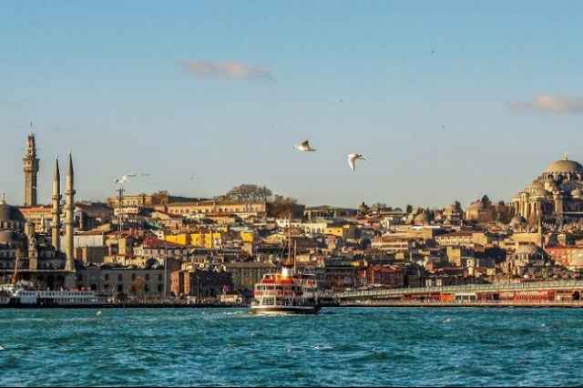تور هوايي استانبول از تبريز